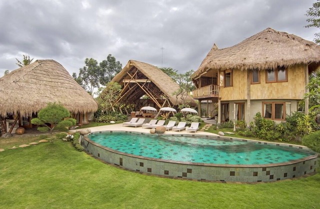 Rice Field View, 5BR Villa Located In Ubud! - 4Min Drive To The Monkey Forest!