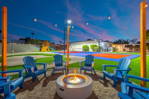 Rio Resort Kierland Pool Hot tub Mini Golf Fun