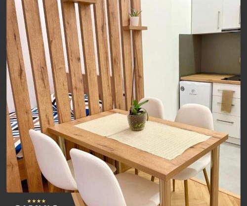 Rio Studio by Sienna