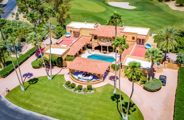 Ritz-Carlton Golf Villa | Sleeps 16+ | 5 Bedroooms/5 Baths
