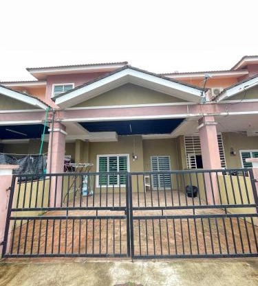 Ritz Homestay UNIT A at Gong Badak, Kuala Terengganu