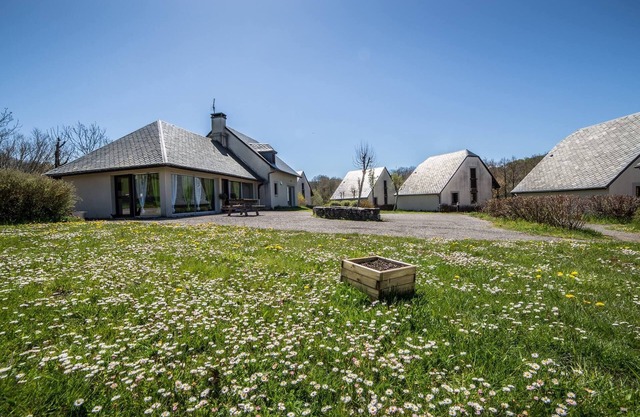 River Cottage 4* - Cocoon of nature in Auvergne - Cantal