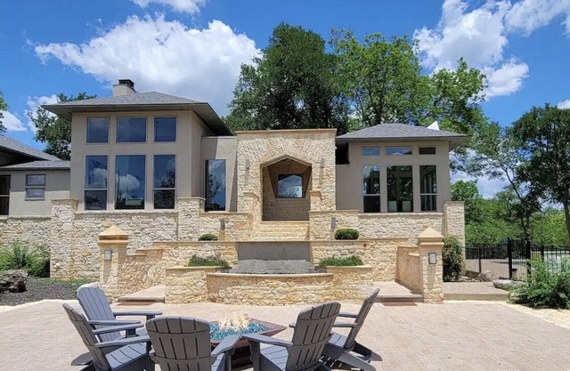 River front villa w/pool, BBQ, hiking, fireplace