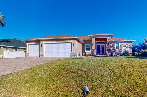 Riverfront Haven Retreat