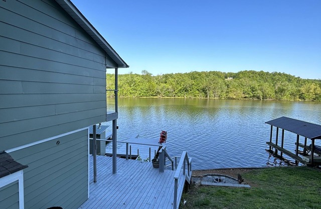 Riverfront Property Newly Renvoated The Sweet Retreat