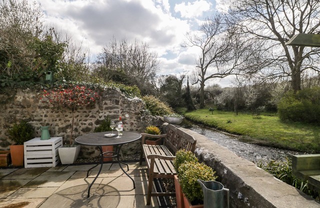 Riverside 67 Dorchester Road