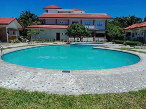Robertos Resort