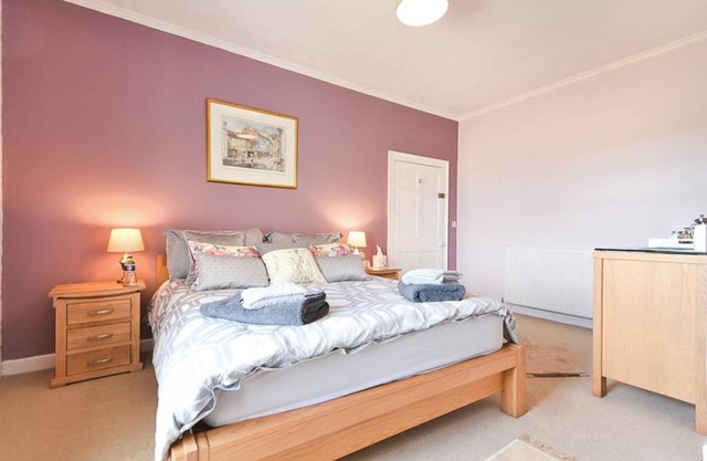 Rocking Chair Farmhouse