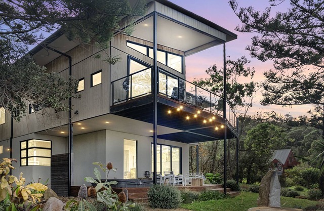 'Rockpool' - Amazing Ocean Views w/Direct Beach Access