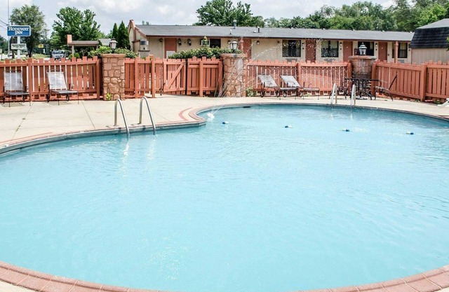 Rodeway Inn Carlisle North