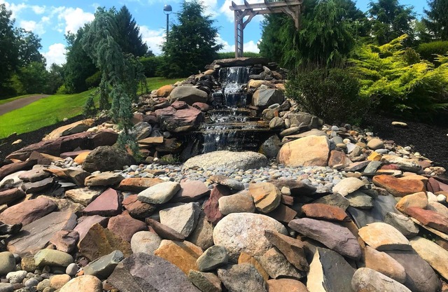 Rolling Pines Golf & Banquet Facility