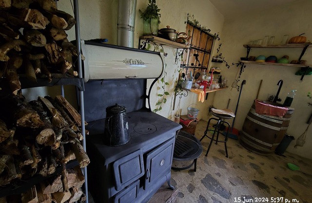 Romántica Casa Hobbit en la Montaña