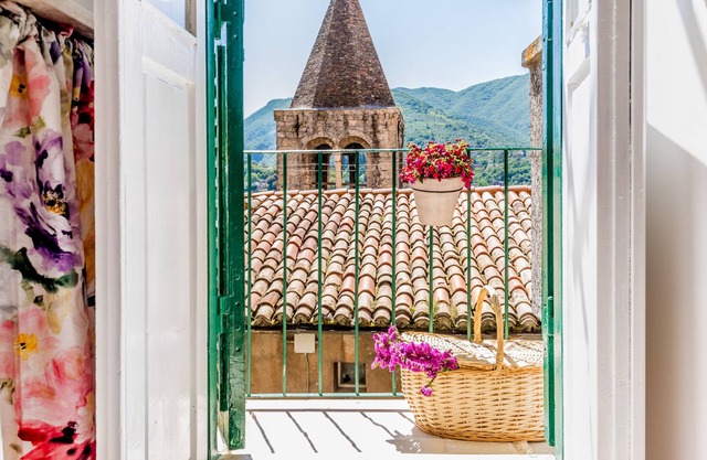 Romantic apartment in Subiaco