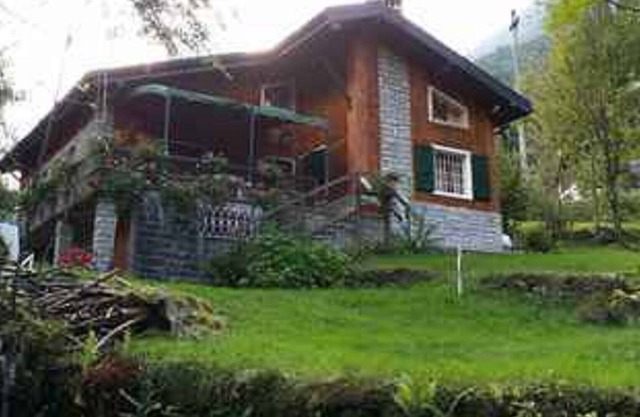 Romantic Chalet surrounded by nature at the foot of Monte Rosa