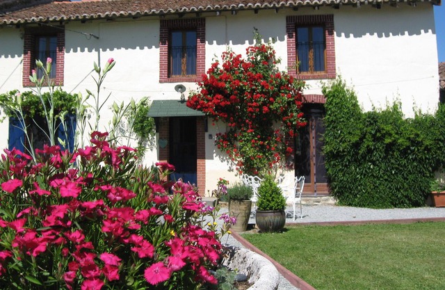 Romantic Limousin 5-bedroom Farmhouse