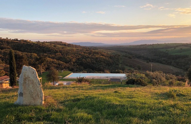 Romantic Tuscan Villa w/pool- 25 min from the beach STAFF INCLUDED