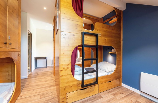Room 'Chambre A' with Mountain View, Private Terrace and Wi-Fi