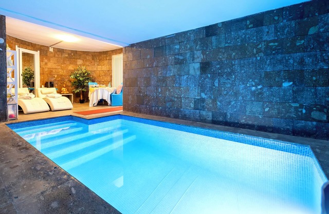 Room 'Imperial Con Piscina Privata' with Shared Pool, Shared Terrace and Air Conditioning