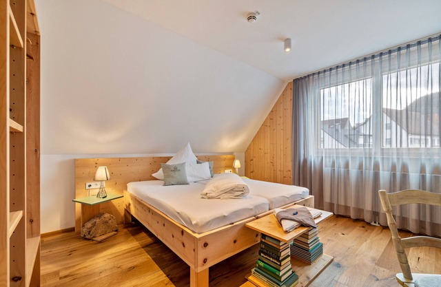 Room 'Josef' with Shared Terrace and Wi-Fi