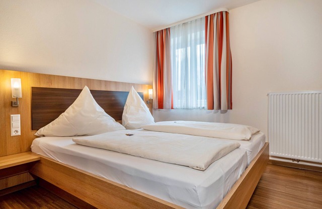 Room 'Zimmer 10' with Shared Terrace, Shared Garden and Wi-Fi