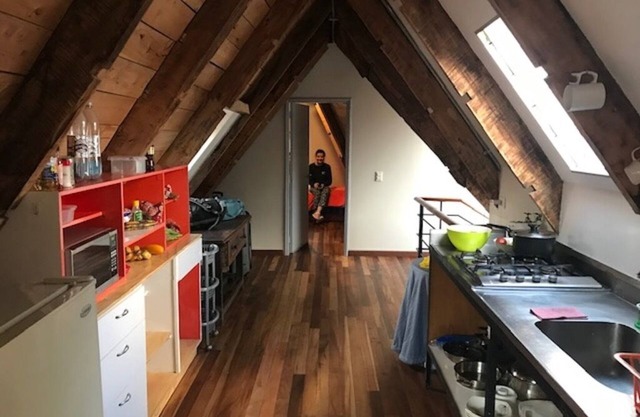 Rooms to Rent in Period House. Near most major Universities & tourist sites.