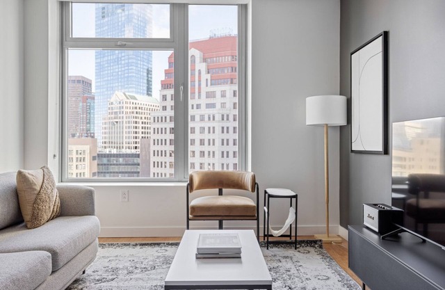 Roomy Downtown/Financial District 1BR w/W/D & Gym, by Blueground