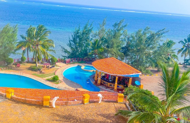 Royal Beachfront Apartments