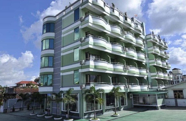 Royal Jasmine Hotel