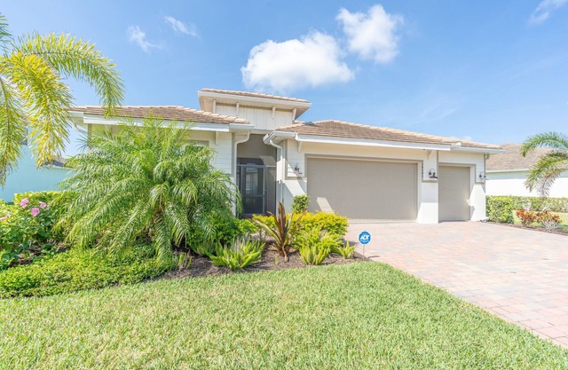 Royal Stag Naples Reserve