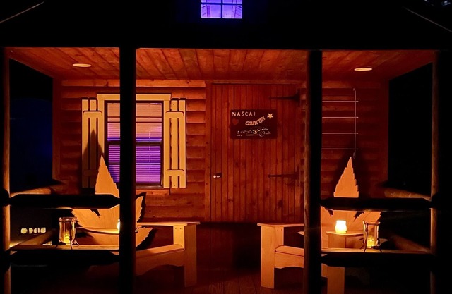 Ruby Kush Cabin w/ sleeping loft on cannabis friendly campground