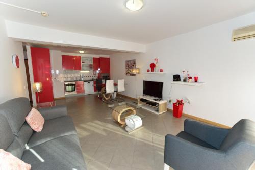 Ruby Red & Atlantic Blue Apartments in Oceano Atlantico