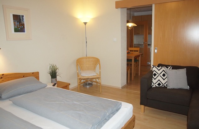 Ruhige Ferienwohnung (48qm) mit Hochterrasse