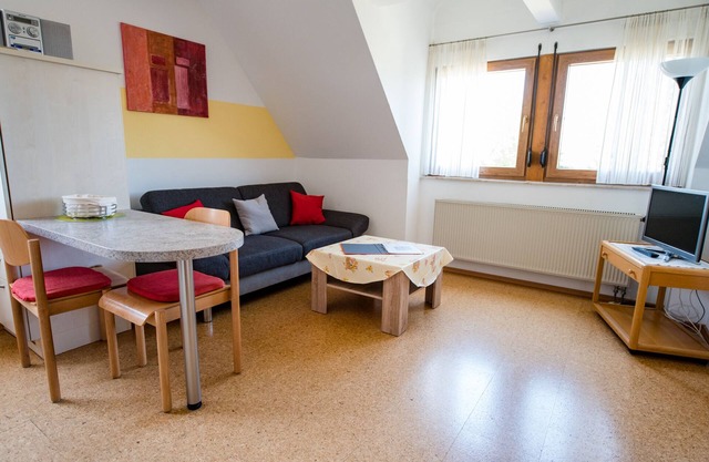Ruhiges, schönes Appartement (48qm) für 3 Personen
