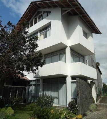Rumah cantik di komplek pesantren daarut tauhid