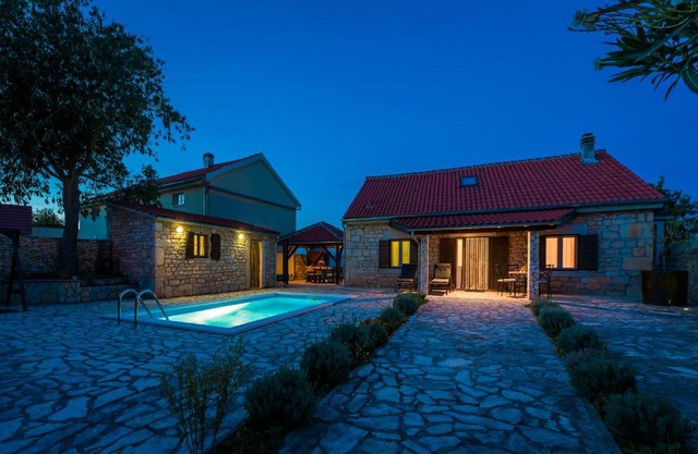 Rural House Gluic