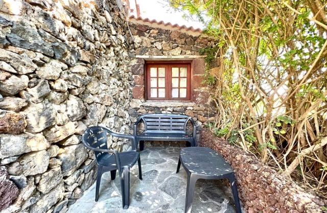 Rural house with BBQ loft and beautiful views