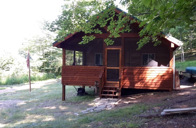 Rustic Cabin on Cacapon River for Private Getaway