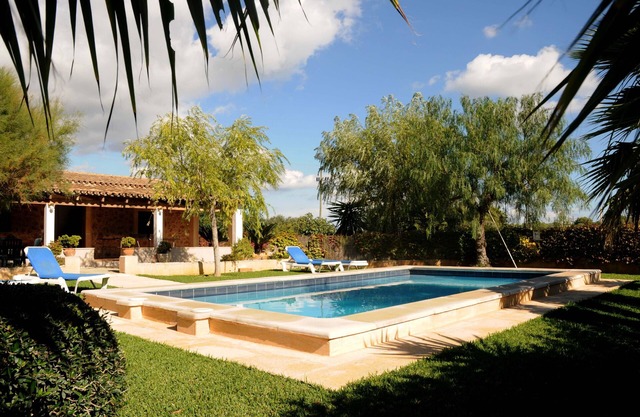 Rustic finca in a very quiet area surrounded by forest, between Pollença and Alcúdia
