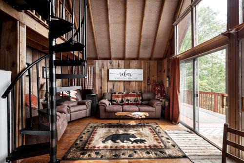 Rustic-Modern Chalet w/Fire Pit, Deck & Views in Slanesville, WV