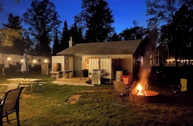 Rustic Pines Retreat Lewiston Michigan