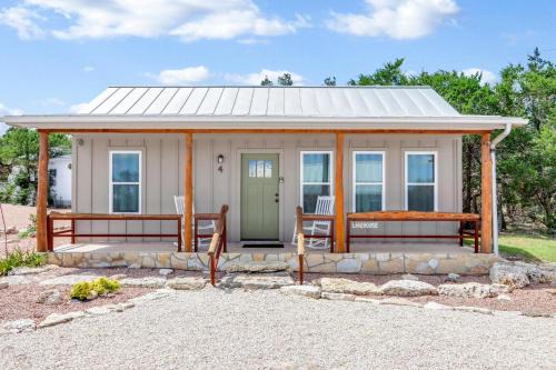 RusTx Ranch Unit 4- Lakehouse