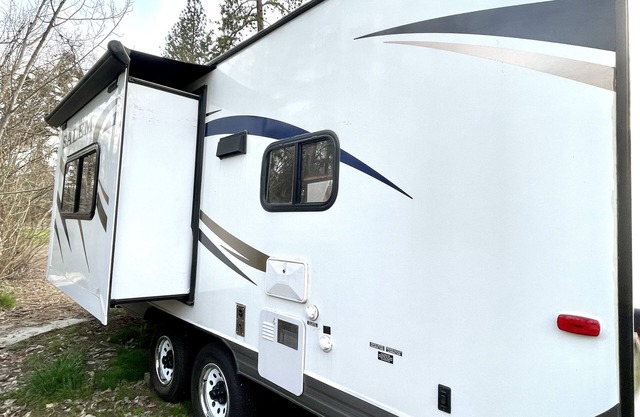 RV DELIVERED TO YOUR SITE