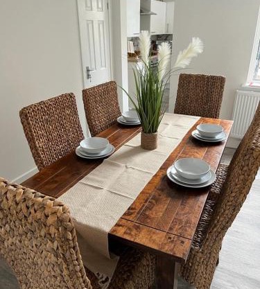 Rydal house 2 bedroom house with upstairs bathroom