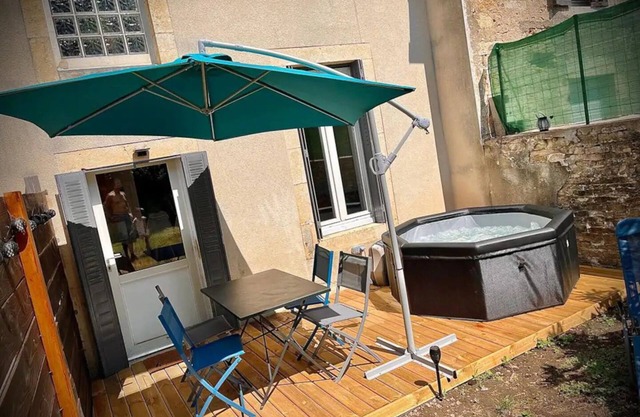 Superbe Appartement Avec Jardin ET Jacuzzi