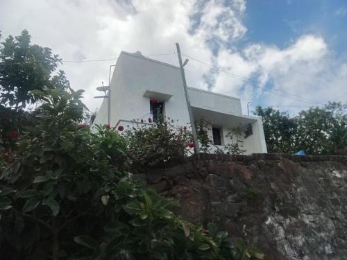 S R B Cottage Kilavarai