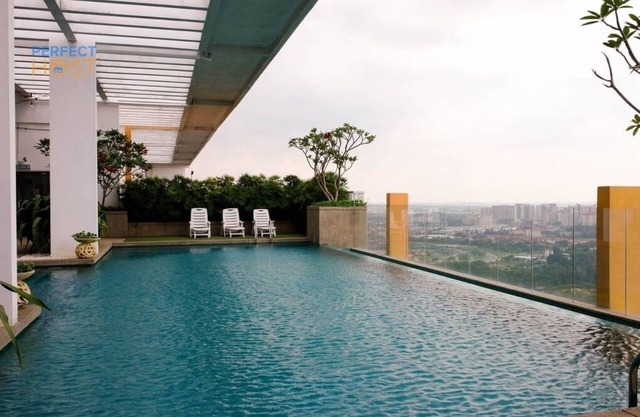 SA #7 100mbps wifi Spacious Duplex