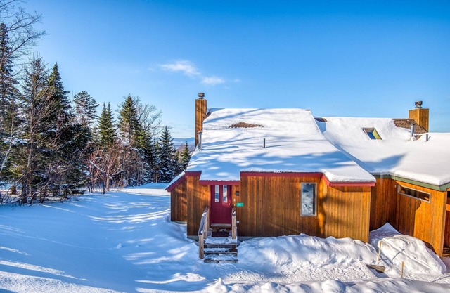 Saddleback - Rock Pond Condo 83 - ski in , ski out location