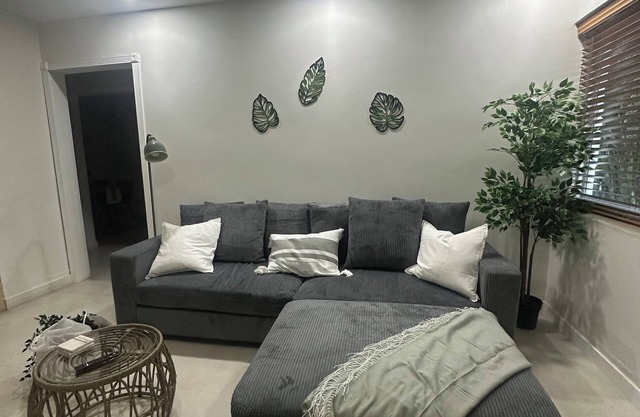 safe and convenient villa w/great energy&vibes near airport w/workspace & WiFi