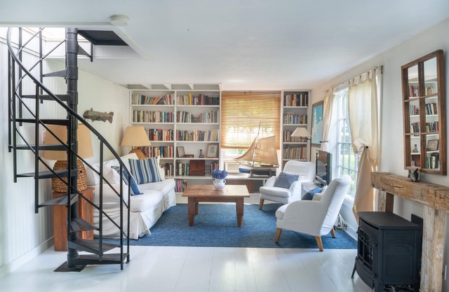 Sag Harbor Charmer - 2 Bedroom Cottage; Walk to Town