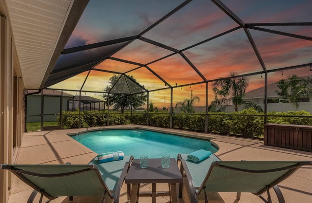 Saltwater Pool & Gas Grill: Cape Coral Oasis!